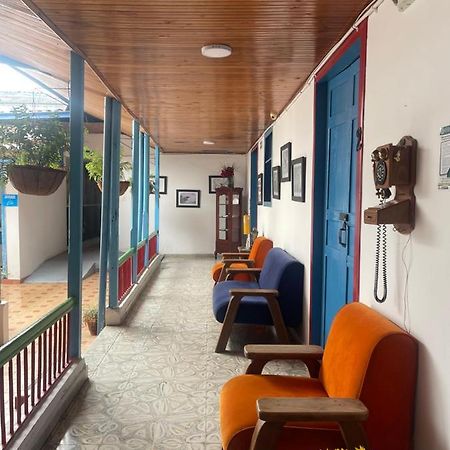 Hostal Maderos Santa Rosa De Cabal Ngoại thất bức ảnh